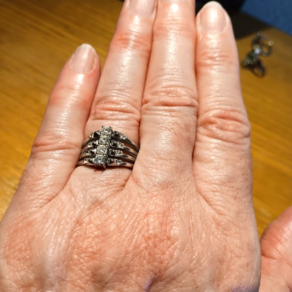 Set Of Statement Cocktail Rings - Picture 8 of 11